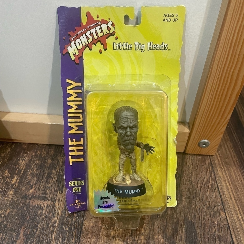 Universal Monsters Little Big Head The Mummy